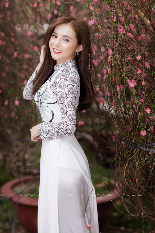 中超联赛整体薪资支出下降经营结构逐步合理，中超再降薪税前最高500万 不控制恐还有队退出